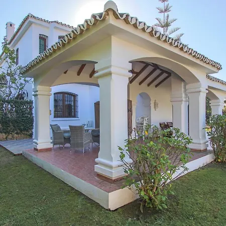 Rustica, El Rosario Villa